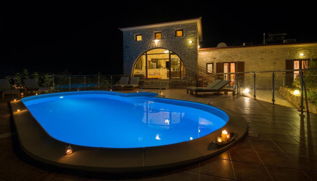 Villa Kourouni スタロス エクステリア 写真