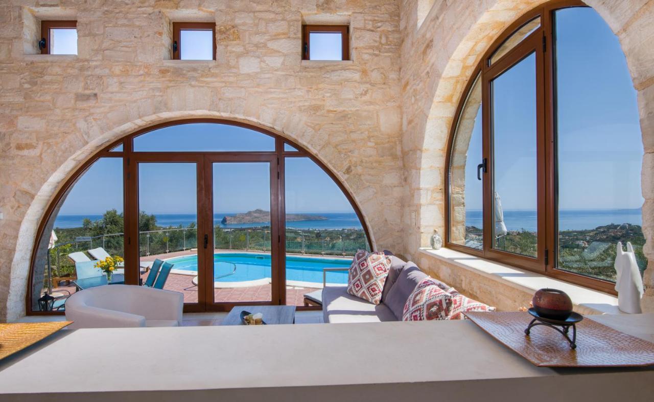 Villa Kourouni スタロス エクステリア 写真